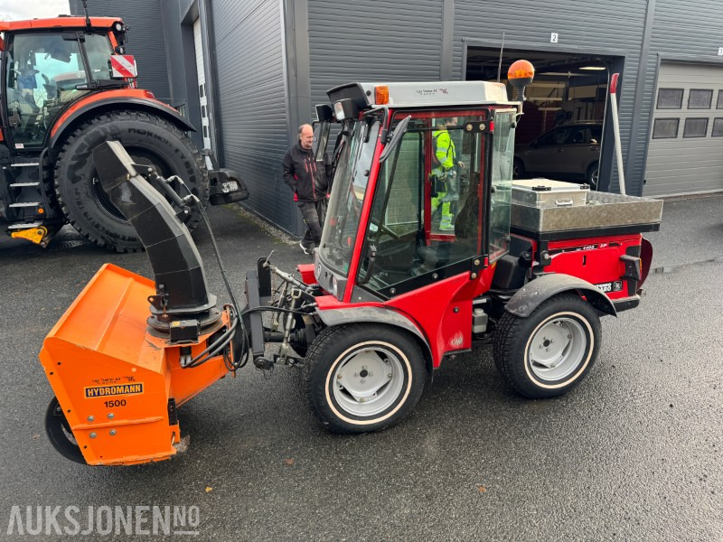2010 Antonio Carraro Superparc 4400 HST MED SNØFRESER, KOST OG STRØKASSE - Tractor: foto 1 2010 Antonio Carraro Superparc 4400 HST MED SNØFRESER, KOST OG STRØKASSE - Tractor: foto 1