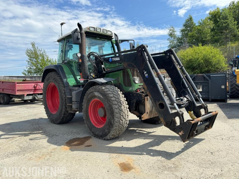 2010 Fendt 412 Vario traktor m/Trima frontlaster –9793 t – V-plog + ekstra hjulsett inkl. - Tractor: foto 5 2010 Fendt 412 Vario traktor m/Trima frontlaster –9793 t – V-plog + ekstra hjulsett inkl. - Tractor: foto 5