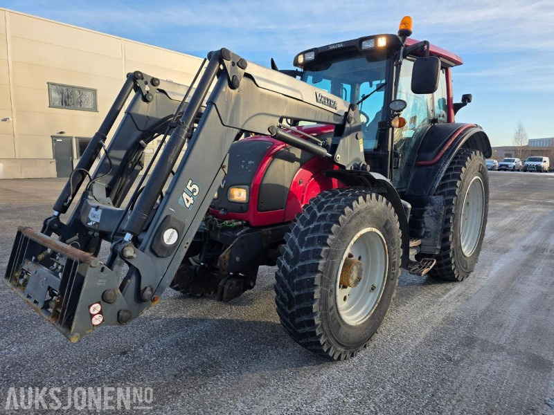 2010 VALTRA N121 HITECH MED FRONTLASTER 50KMT - Tractor: foto 1 2010 VALTRA N121 HITECH MED FRONTLASTER 50KMT - Tractor: foto 1