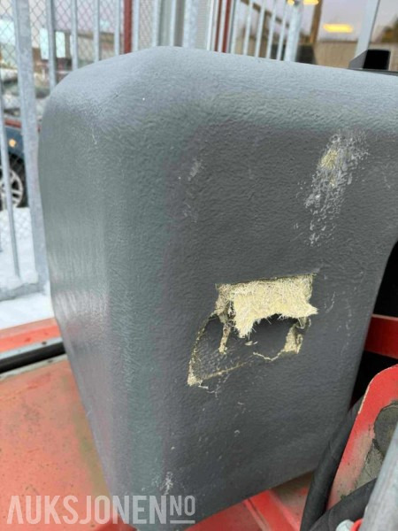 2011 Feieaggregat med vanntank og oppsamler Dücker FKM 2200 - Barredora cucharón: foto 5 2011 Feieaggregat med vanntank og oppsamler Dücker FKM 2200 - Barredora cucharón: foto 5