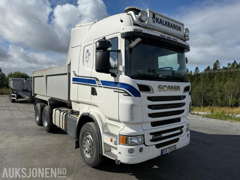 2011 Scania R620 6X4 Tippbil med 2005 Carnehl trippelkjerre - Camión volquete: foto 2 2011 Scania R620 6X4 Tippbil med 2005 Carnehl trippelkjerre - Camión volquete: foto 2