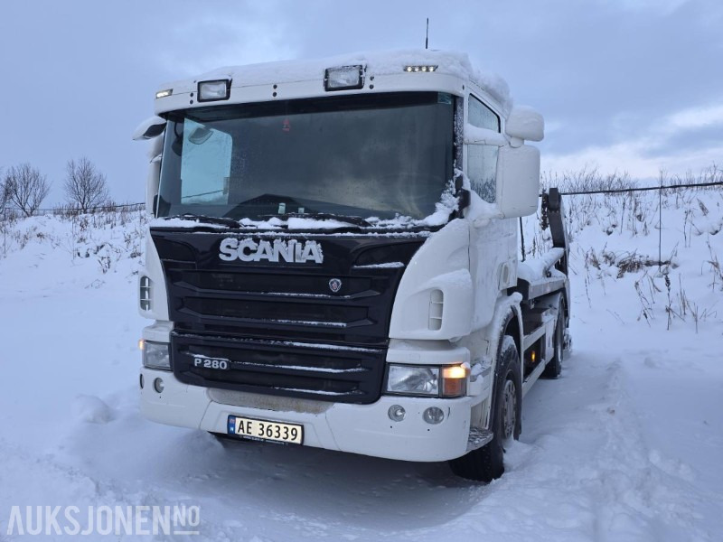 2012 Scania P280 - Liftdumper - 248 000km - Camión portacontenedor de cadenas: foto 1 2012 Scania P280 - Liftdumper - 248 000km - Camión portacontenedor de cadenas: foto 1