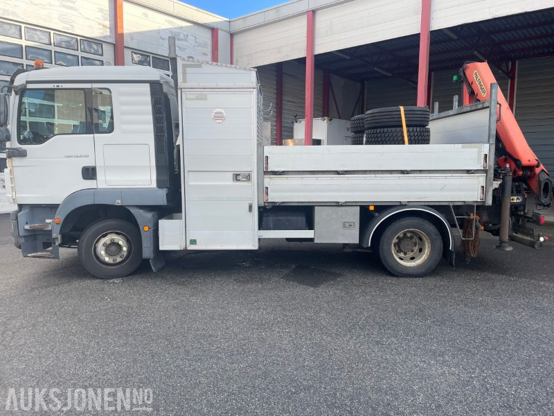 2013 MAN TGM 15.290 E- verkspåbygg med bak montert kran (Palfinger PK9002 – EH) og vinsj - Nye vinterfelger og dekk - Camión grúa: foto 4 2013 MAN TGM 15.290 E- verkspåbygg med bak montert kran (Palfinger PK9002 – EH) og vinsj - Nye vinterfelger og dekk - Camión grúa: foto 4