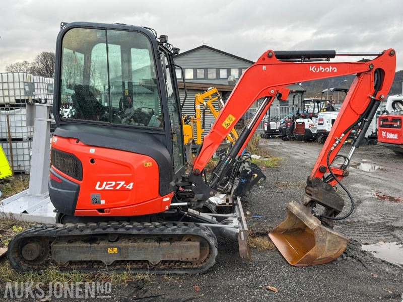 2015 Kubota U27-4 minigraver med skuffe / 1611 timer - Miniexcavadora: foto 4 2015 Kubota U27-4 minigraver med skuffe / 1611 timer - Miniexcavadora: foto 4