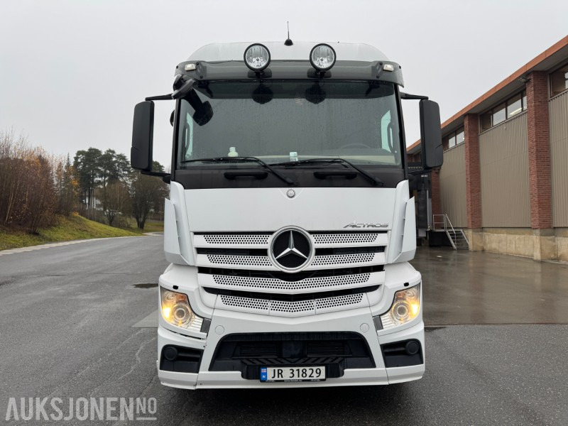 2015 Mercedes-Benz Actros container chassis LAV KM - Camión portacontenedore/ Intercambiable: foto 3 2015 Mercedes-Benz Actros container chassis LAV KM - Camión portacontenedore/ Intercambiable: foto 3