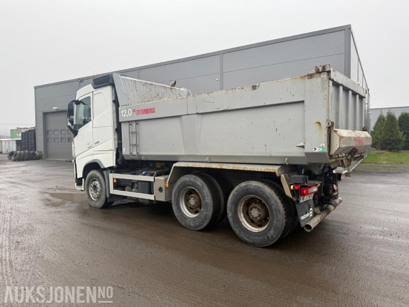 2015 VOLVO FH540 TIPPBIL SERVICEHISTORIKK ZETTERBERG PÅBYGG. - Camión volquete: foto 5 2015 VOLVO FH540 TIPPBIL SERVICEHISTORIKK ZETTERBERG PÅBYGG. - Camión volquete: foto 5