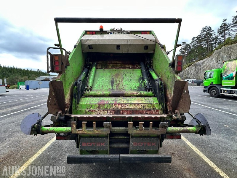 2016 Scania P320 Komprimatorbil - 2 kammer Inkl. biokammer/MTM påbygg/EU ok - Camión de basura: foto 4 2016 Scania P320 Komprimatorbil - 2 kammer Inkl. biokammer/MTM påbygg/EU ok - Camión de basura: foto 4