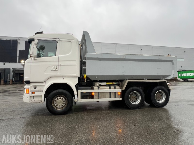 2016 Scania R580 6x4 tippbil - Camión multibasculante: foto 2 2016 Scania R580 6x4 tippbil - Camión multibasculante: foto 2