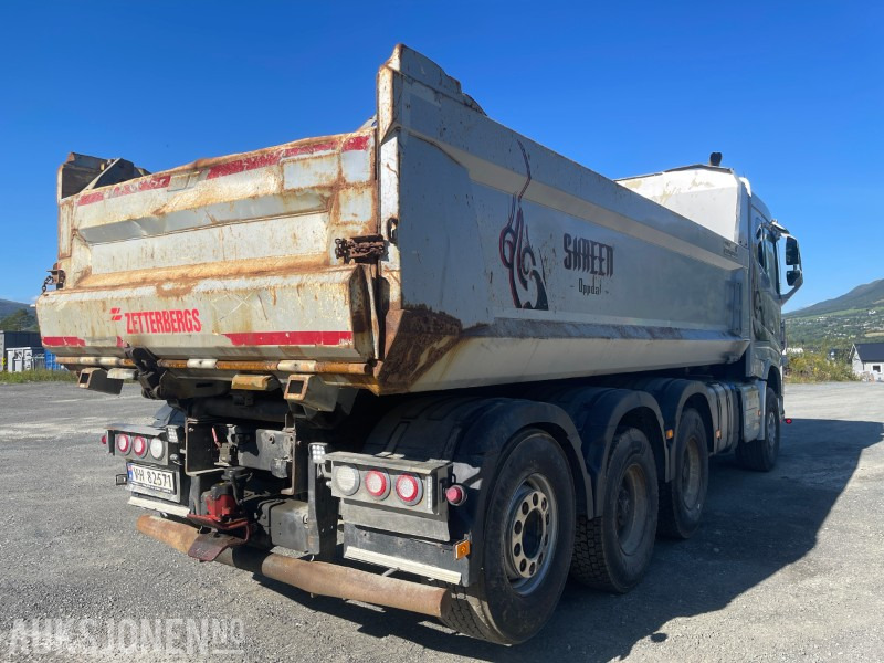 2016 Volvo FH16 FH750 8x4 tippbil - Camión volquete: foto 4 2016 Volvo FH16 FH750 8x4 tippbil - Camión volquete: foto 4