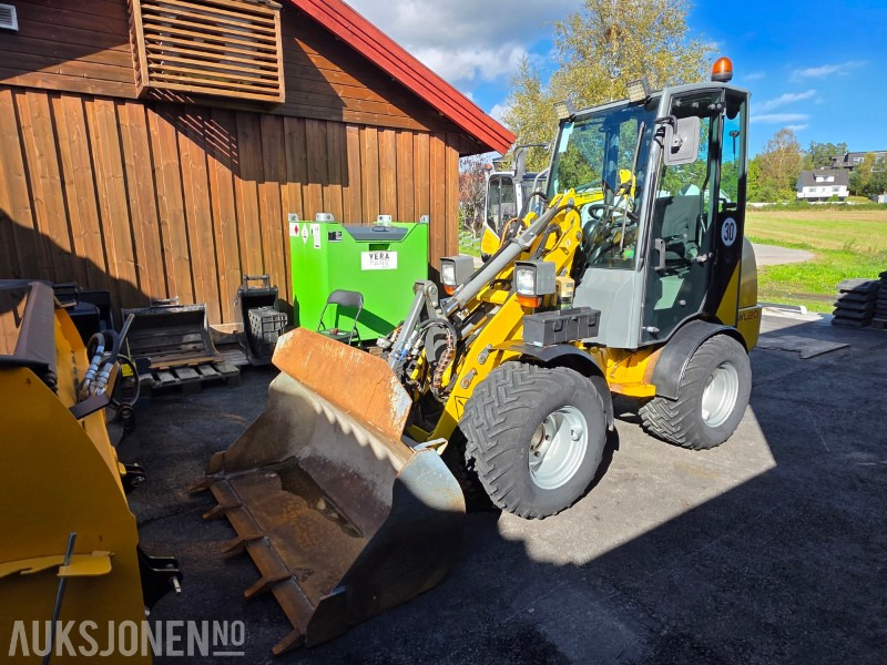 2016 Wacker neuson WL20 hjullaster - Graveskuff 146 cm - 2015 SE Pallegafler - Trejon VP 2.1 Snøskjær - Cargadora de ruedas: foto 1 2016 Wacker neuson WL20 hjullaster - Graveskuff 146 cm - 2015 SE Pallegafler - Trejon VP 2.1 Snøskjær - Cargadora de ruedas: foto 1