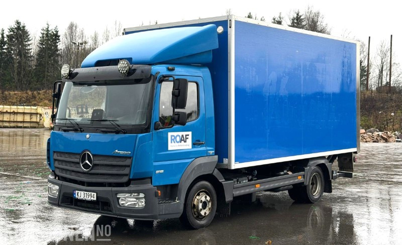 2017 Mercedes-Benz ATEGO 818 L skapbil | Palfinger lift | Ulefoss skap - Camión caja cerrada: foto 1 2017 Mercedes-Benz ATEGO 818 L skapbil | Palfinger lift | Ulefoss skap - Camión caja cerrada: foto 1