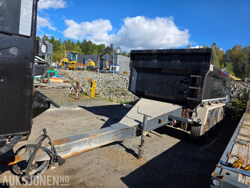 2017 Volvo FH16 tippbil med tipphenger + Maur bilpåbygg trippelkjerre - EURO6 - Nylig EU godkjent - Camión volquete: foto 3 2017 Volvo FH16 tippbil med tipphenger + Maur bilpåbygg trippelkjerre - EURO6 - Nylig EU godkjent - Camión volquete: foto 3