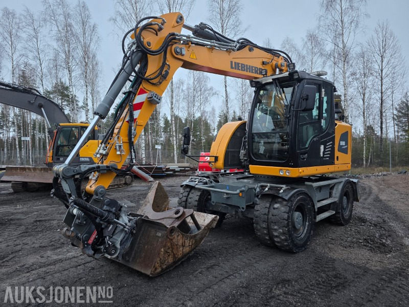 2018 Liebherr A918 compact litronic hjulgraver 18 T - Excavadora: foto 1 2018 Liebherr A918 compact litronic hjulgraver 18 T - Excavadora: foto 1
