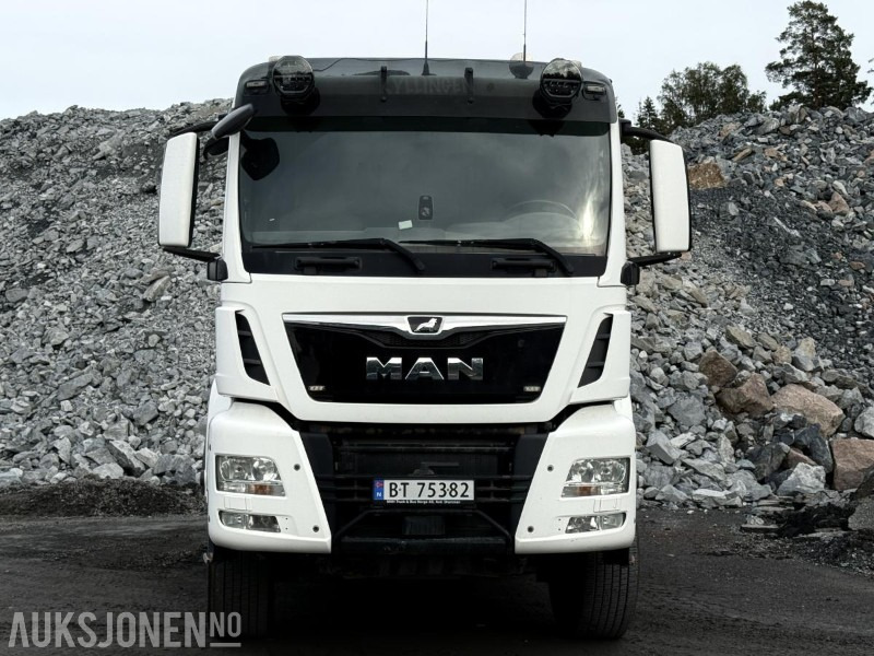 Arrendamiento de  2018 MAN TGS 26.500 6x4 tippbil 2018 MAN TGS 26.500 6x4 tippbil: foto 8
