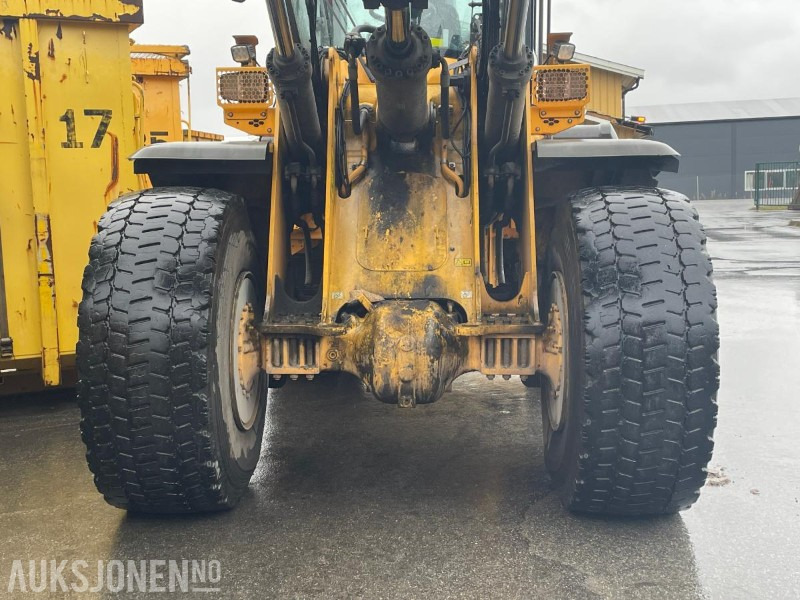 2018 Volvo 4 stk dekk uten felg - 4 stk Hjullaster hjul - Bridestone V-Steel Snow Wegde vsw 23.5 R25 - Equipo de construcción: foto 3 2018 Volvo 4 stk dekk uten felg - 4 stk Hjullaster hjul - Bridestone V-Steel Snow Wegde vsw 23.5 R25 - Equipo de construcción: foto 3