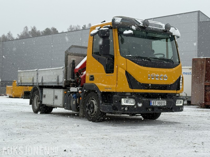 2019 Iveco Eurocargo 100-210 kranbil med tipp - KUN 70 177 km! - Camión grúa: foto 2 2019 Iveco Eurocargo 100-210 kranbil med tipp - KUN 70 177 km! - Camión grúa: foto 2