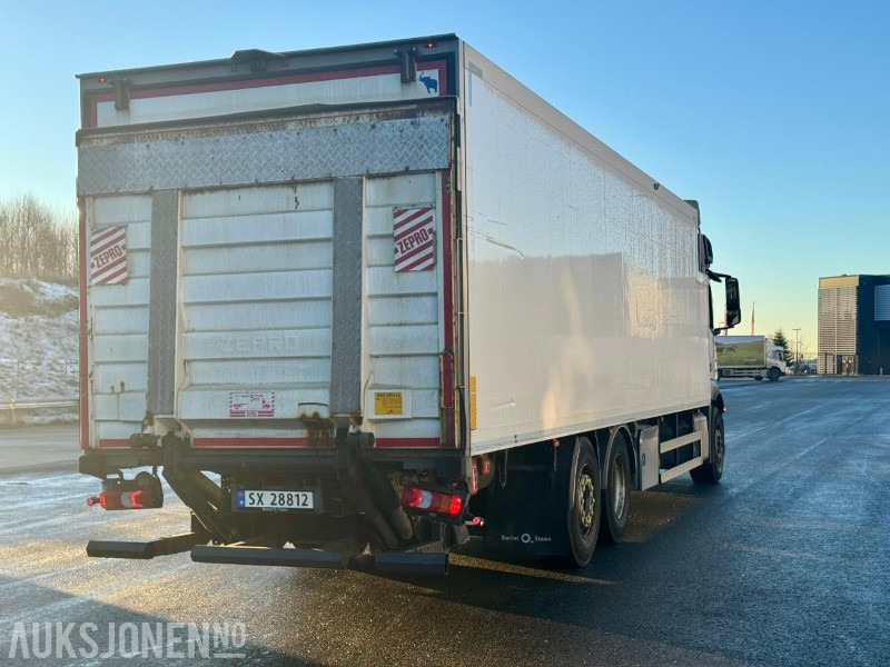 2019 Mercedes-Benz Actros 2545 L 6x2 Kjølebil - Eu-godkjent til 06/26 - Km: 193419 - Camión caja cerrada: foto 3 2019 Mercedes-Benz Actros 2545 L 6x2 Kjølebil - Eu-godkjent til 06/26 - Km: 193419 - Camión caja cerrada: foto 3