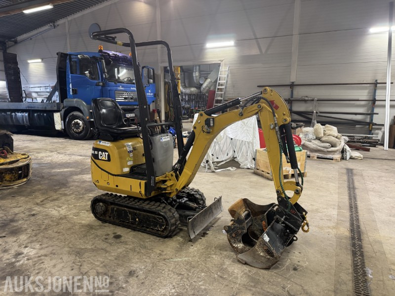 2020 Cat 300.9D minigraver - Svingbar bom - 3 skuffer - Miniexcavadora: foto 3 2020 Cat 300.9D minigraver - Svingbar bom - 3 skuffer - Miniexcavadora: foto 3