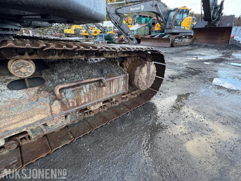 Excavadora 2020 Volvo ECR 235EL Gravemaskin - S70 feste - Pusskuffe - Sentralsmøring - bunkringspumpe - Tiltrotator - Pusskuffe - Sertifisert: foto 9 Excavadora 2020 Volvo ECR 235EL Gravemaskin - S70 feste - Pusskuffe - Sentralsmøring - bunkringspumpe - Tiltrotator - Pusskuffe - Sertifisert: foto 9