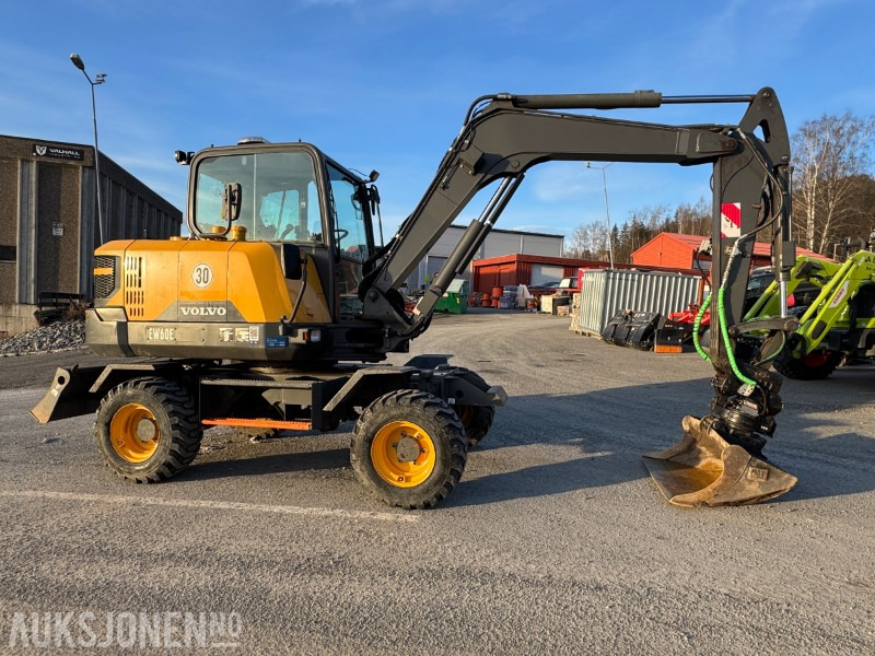 2020 Volvo EW60E HJULGRAVER MED TILTROTATOR OG 2 SKUFFER - Excavadora: foto 3 2020 Volvo EW60E HJULGRAVER MED TILTROTATOR OG 2 SKUFFER - Excavadora: foto 3