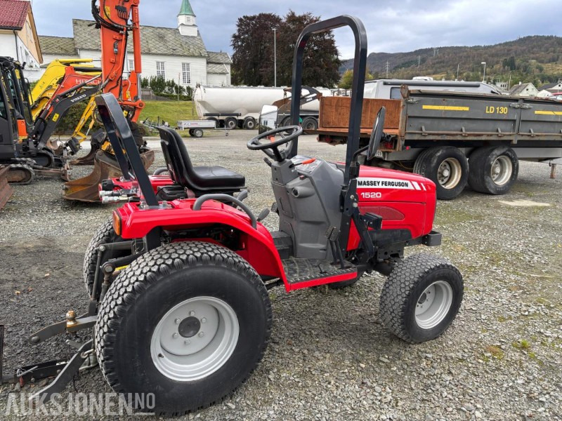 2021 Massey Ferguson 1520 Kompaktraktor 4WD. Beitepusser og Tilhenger - Tractor: foto 5 2021 Massey Ferguson 1520 Kompaktraktor 4WD. Beitepusser og Tilhenger - Tractor: foto 5