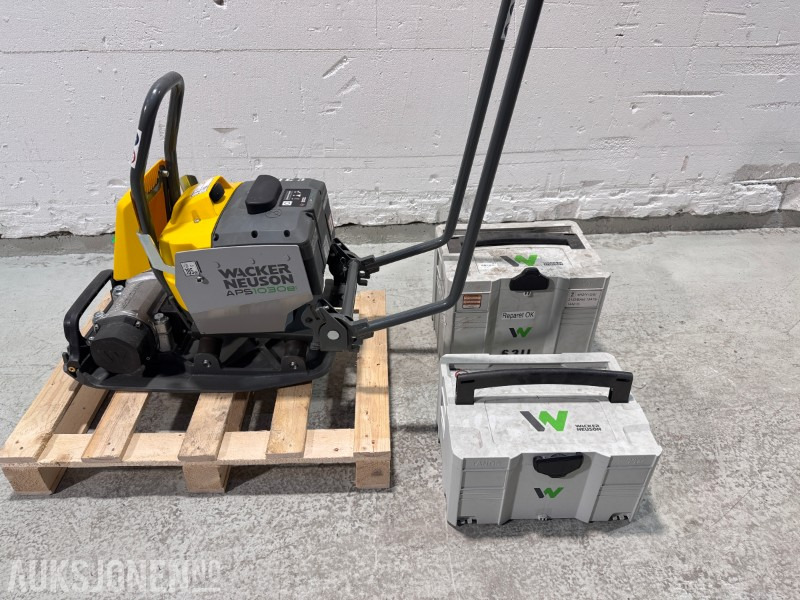 2022 Wacker Neuson APS1030e - 50 KG EL VIBROPLATE /m Batteri og lader - Rodillo: foto 1 2022 Wacker Neuson APS1030e - 50 KG EL VIBROPLATE /m Batteri og lader - Rodillo: foto 1