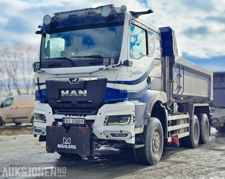 2024 MAN TGS 28.520 6x6/4 - Topp utstyrt tipp- og brøytebil - Camión volquete: foto 1 2024 MAN TGS 28.520 6x6/4 - Topp utstyrt tipp- og brøytebil - Camión volquete: foto 1