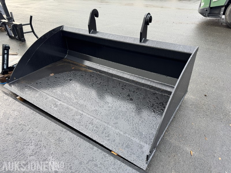 2025 Avrettingsskuffe 2600mm med BM feste - Equipo de construcción: foto 1 2025 Avrettingsskuffe 2600mm med BM feste - Equipo de construcción: foto 1