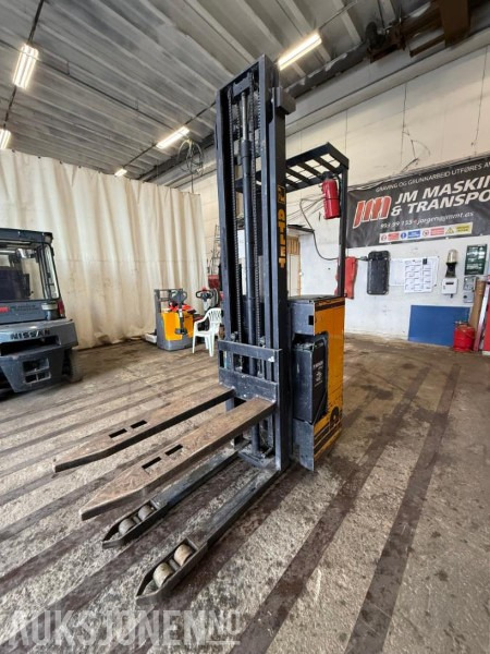 Atlet Elektrisk palletruck - Equipo de manutención: foto 4 Atlet Elektrisk palletruck - Equipo de manutención: foto 4