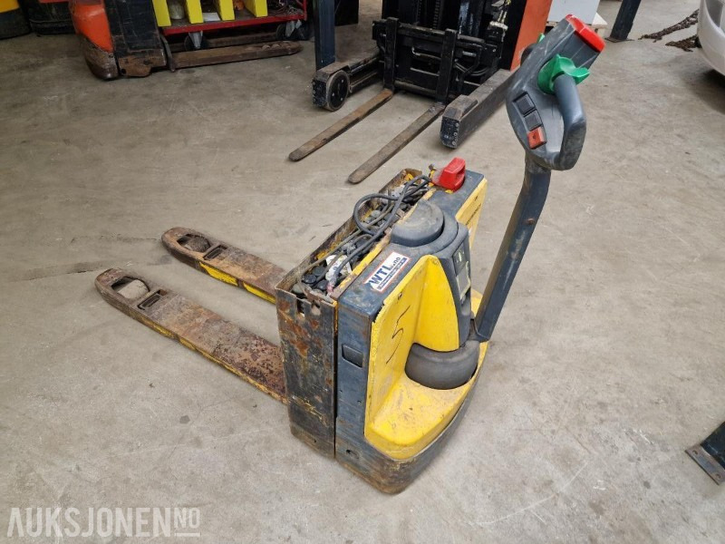 Equipo de manutención Jungheinrich EJE 116: foto 1