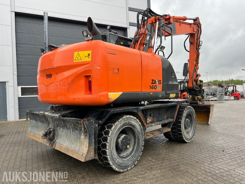 Hitachi ZX140W-5B Engcon tilt, fast puss - Excavadora: foto 5 Hitachi ZX140W-5B Engcon tilt, fast puss - Excavadora: foto 5