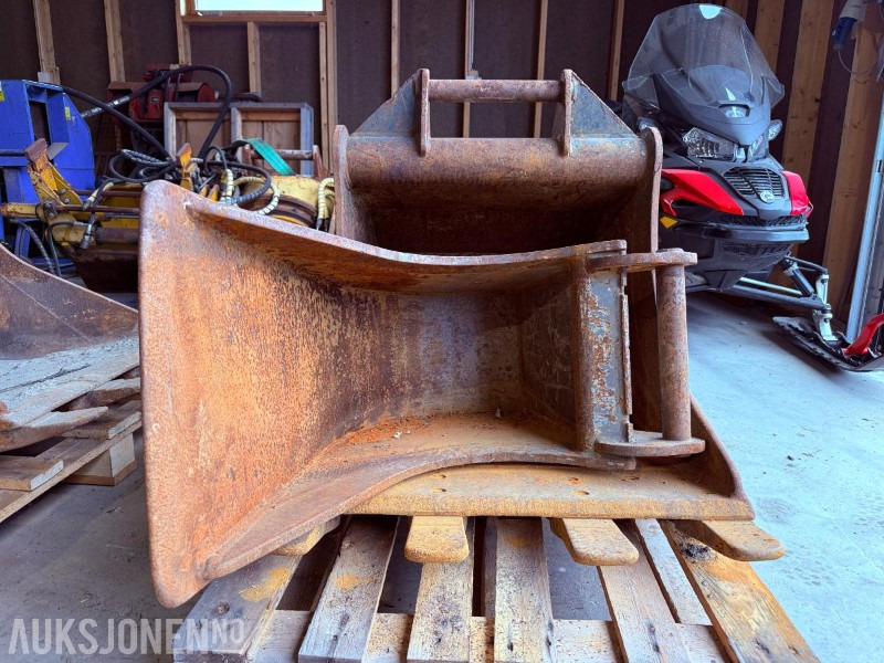 2 stk. SMP skuffer - S45 feste - Implemento para Maquinaria de construcción: foto 2 2 stk. SMP skuffer - S45 feste - Implemento para Maquinaria de construcción: foto 2