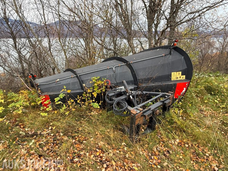 2004 Arctic Machine Teho diagonalplog - Implemento para Maquinaria de construcción: foto 1 2004 Arctic Machine Teho diagonalplog - Implemento para Maquinaria de construcción: foto 1