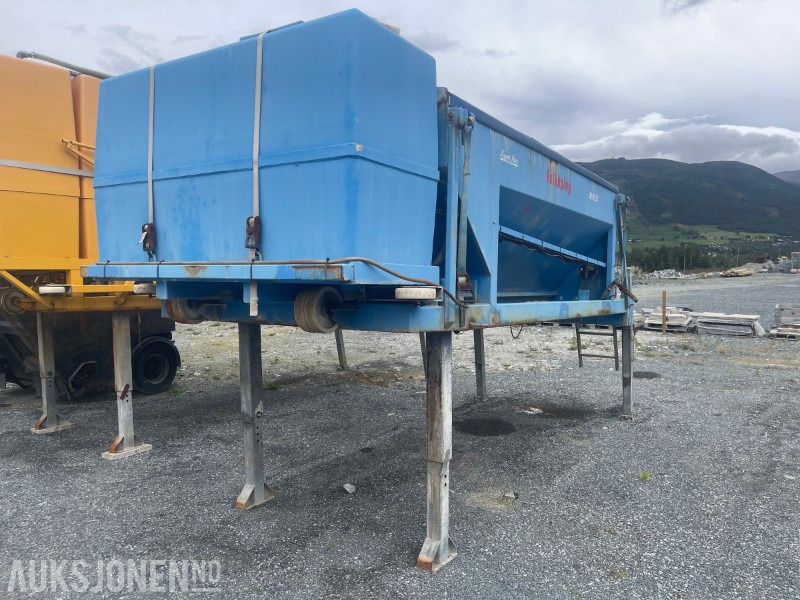 2009 Falköping Mixer C-7 sand-/saltspreder - Implemento para Maquinaria de construcción: foto 1 2009 Falköping Mixer C-7 sand-/saltspreder - Implemento para Maquinaria de construcción: foto 1