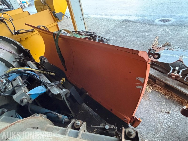 2010 Pronar PU-2600 Snøplog - Implemento para Maquinaria de construcción: foto 2 2010 Pronar PU-2600 Snøplog - Implemento para Maquinaria de construcción: foto 2