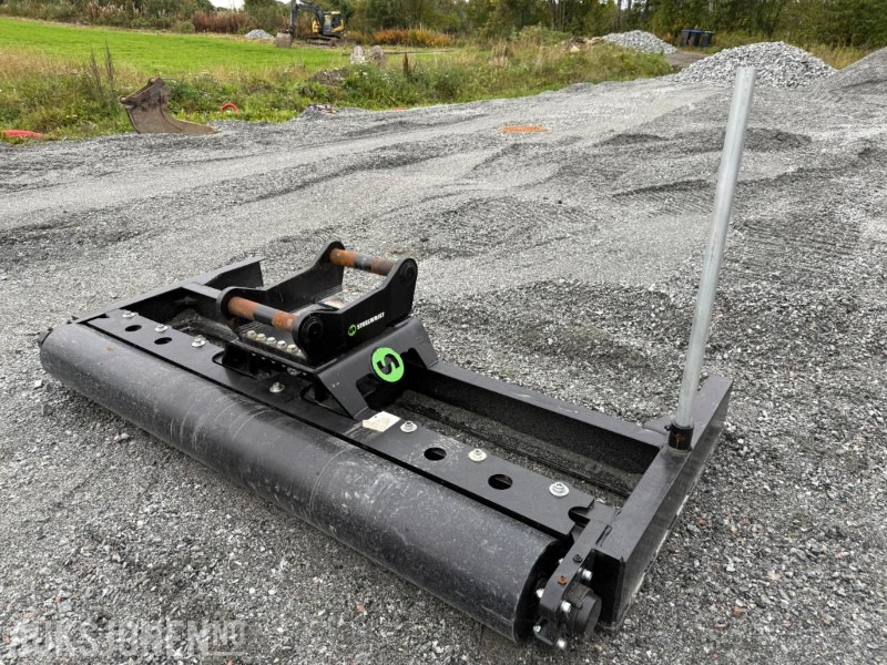 2022 - Steelwrist avrettingsbjelke - Implemento para Maquinaria de construcción: foto 1 2022 - Steelwrist avrettingsbjelke - Implemento para Maquinaria de construcción: foto 1
