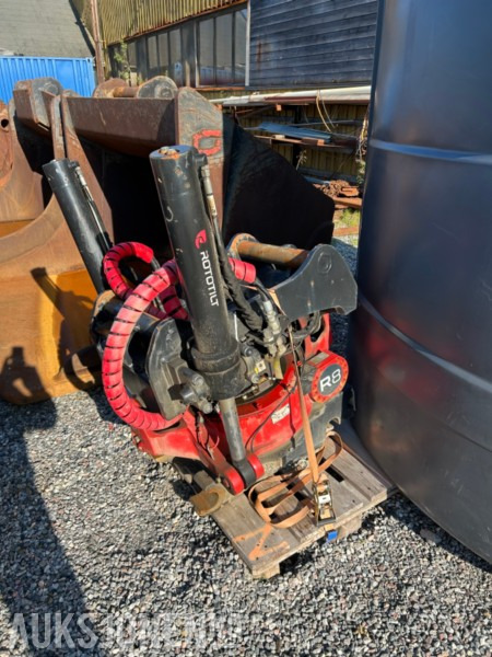 2023 Rototilt R8 - S70HK-feste - Implemento para Maquinaria de construcción: foto 1 2023 Rototilt R8 - S70HK-feste - Implemento para Maquinaria de construcción: foto 1