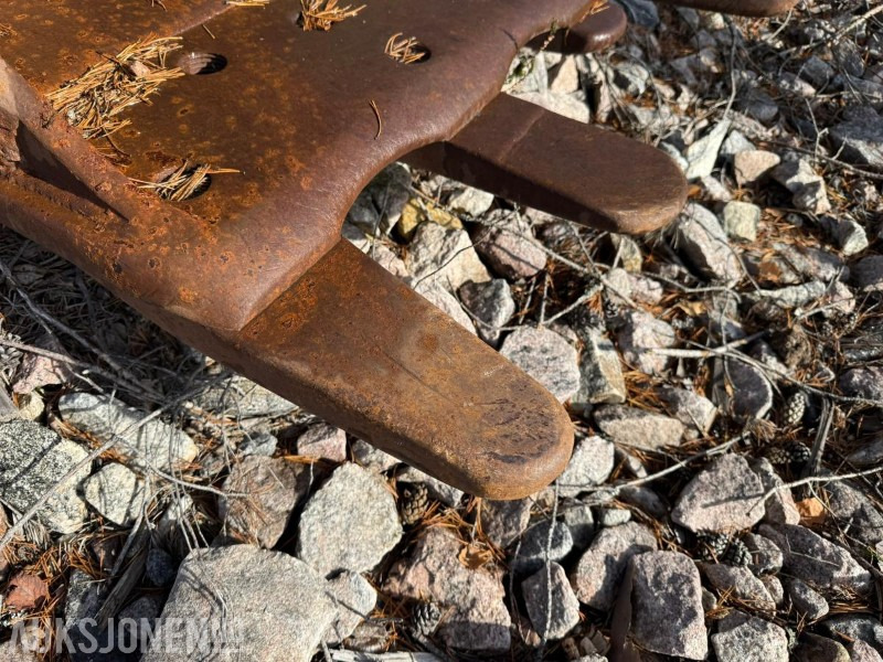 Klepp Mek Graveskuffe med KM feste - Implemento para Maquinaria de construcción: foto 5 Klepp Mek Graveskuffe med KM feste - Implemento para Maquinaria de construcción: foto 5