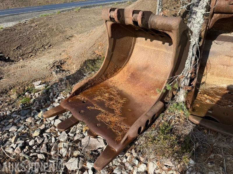 Klepp Mek Graveskuffe med KM feste - Implemento para Maquinaria de construcción: foto 2 Klepp Mek Graveskuffe med KM feste - Implemento para Maquinaria de construcción: foto 2