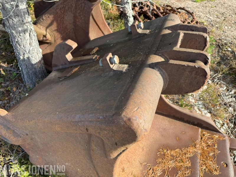 Klepp Mek Graveskuffe med KM feste - Implemento para Maquinaria de construcción: foto 4 Klepp Mek Graveskuffe med KM feste - Implemento para Maquinaria de construcción: foto 4
