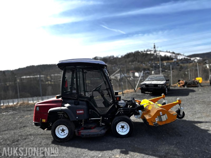 2015 Toro Groundsmaster 360 sitteklipper - Maquinaria agrícola: foto 2 2015 Toro Groundsmaster 360 sitteklipper - Maquinaria agrícola: foto 2