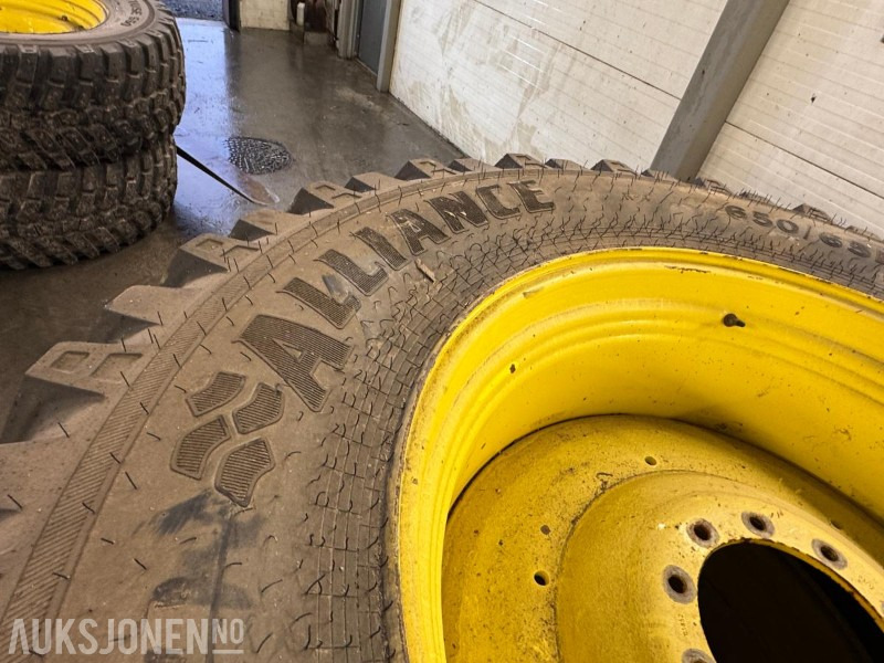 Alliance Multiuse 550 industri vinterhjul til John Deere 540/65 R30 + 650/65 R42 - Maquinaria agrícola: foto 4 Alliance Multiuse 550 industri vinterhjul til John Deere 540/65 R30 + 650/65 R42 - Maquinaria agrícola: foto 4