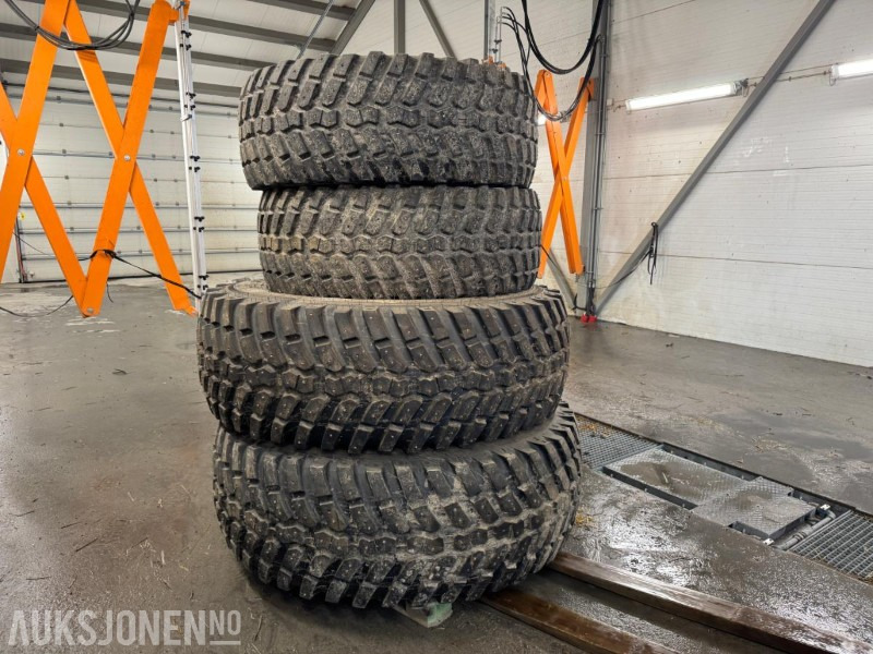 Alliance Multiuse 550 industri vinterhjul til John Deere 540/65 R30 + 650/65 R42 - Maquinaria agrícola: foto 1 Alliance Multiuse 550 industri vinterhjul til John Deere 540/65 R30 + 650/65 R42 - Maquinaria agrícola: foto 1