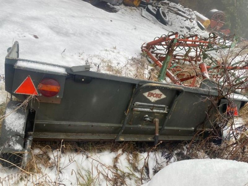 Epoke etterhengende spreder - Maquinaria agrícola: foto 2 Epoke etterhengende spreder - Maquinaria agrícola: foto 2