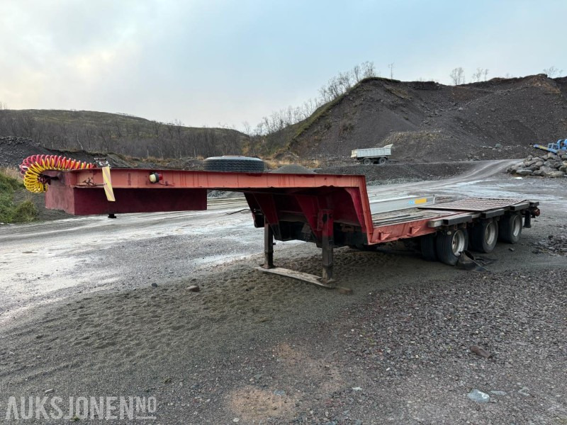 1976 HI GAIN LBS 33-EM - Maskinsemi - 3 akslet - Rep.objekt - Remolque: foto 1 1976 HI GAIN LBS 33-EM - Maskinsemi - 3 akslet - Rep.objekt - Remolque: foto 1