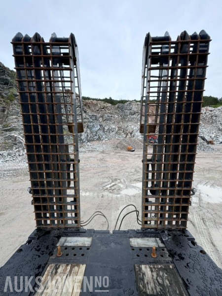 Remolque 2019 Carnehl CSTV 40-60 - 4 akslet maskinsemi - Manuelt uttrekk - Hydraulisk bredding - Støttelabber bak - Fjernstyring: foto 17