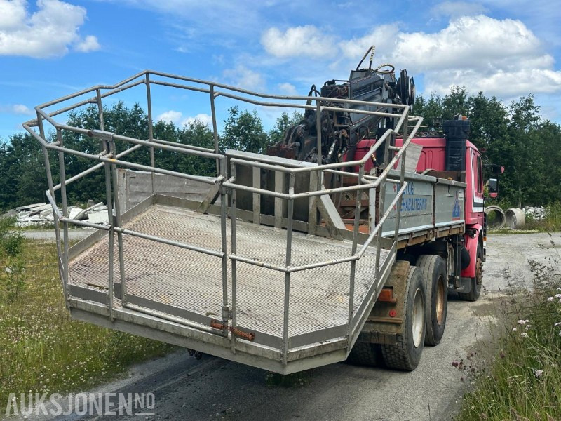 Scania P112H - Intercooler - 6X2 - Fastmontert kran med uttrekk og kurv - Tipp kasse - Camión grúa: foto 5 Scania P112H - Intercooler - 6X2 - Fastmontert kran med uttrekk og kurv - Tipp kasse - Camión grúa: foto 5