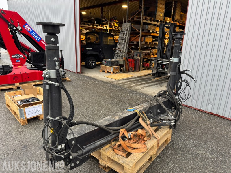 Søttebein til kran - Camión grúa: foto 2 Søttebein til kran - Camión grúa: foto 2