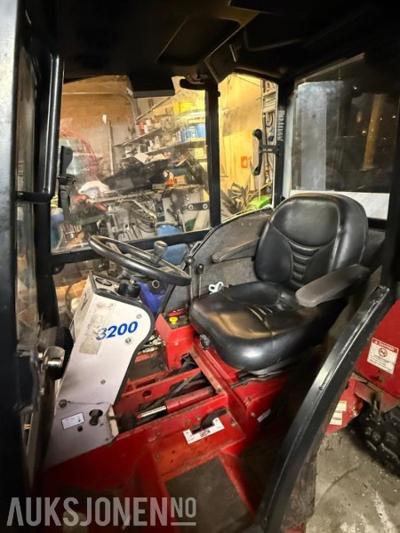 2011 Ventrac 3200 TAD1221 kompaktmaskin / redskapsbærer - Vehículo municipal: foto 4 2011 Ventrac 3200 TAD1221 kompaktmaskin / redskapsbærer - Vehículo municipal: foto 4