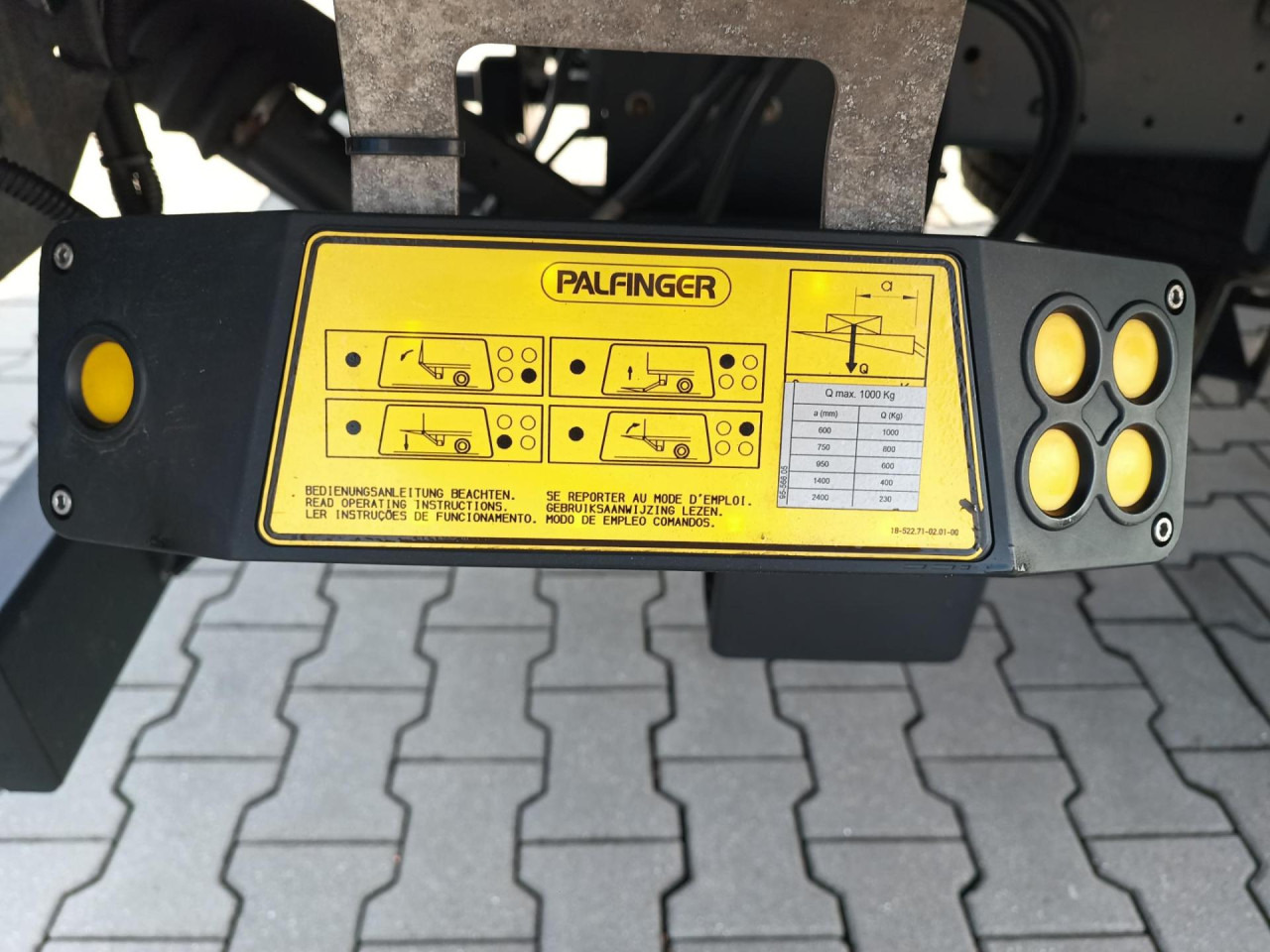 IVECO Daily 70C18A8/P - Furgoneta caja cerrada: foto 5 IVECO Daily 70C18A8/P - Furgoneta caja cerrada: foto 5